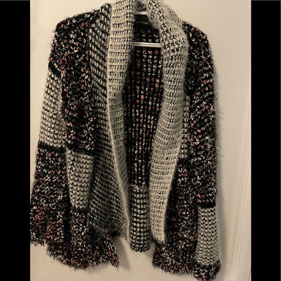 Quilted Cardigan - Picture 2 of 6